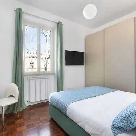 Idyllia - Bright And Modern Róma