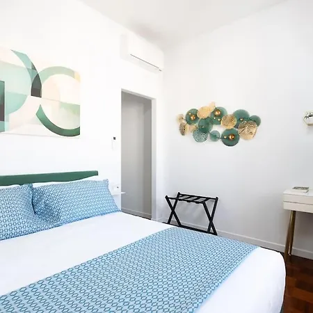 Idyllia - Bright And Modern Róma