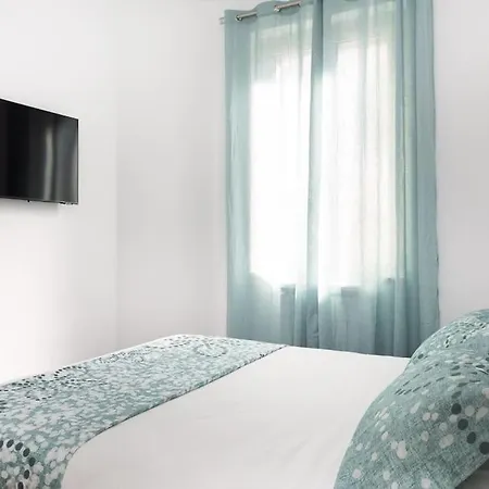 Idyllia - Bright And Modern *