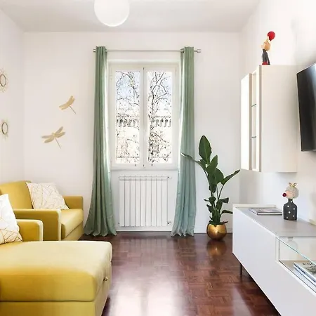 Idyllia - Bright And Modern Daire Roma