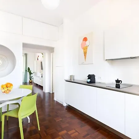 Idyllia - Bright And Modern *